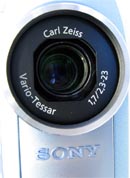 Objektiv se značkou Carl Zeiss (Klikni pro zvětšení)