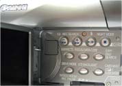 Pohled pod LCD-panel MVX350i (Klikni pro zvětšení)