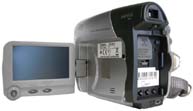 Canon MD150 s otevřeným LCD-panelem (Kliknutí zvětší)