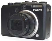 Elegantní aparát Canon G7 z perspektivy (Kliknutí zvětší)