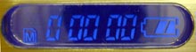Boční LCD-indikátor u DV4000 (Klikni pro zvětšení)