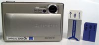 Sony T1 včetně karty a MS-adaptéru (Klikni pro zvětšení)
