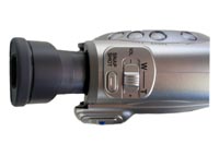 JVC GR-D200: detail ovládání shora (Klikni pro zvětšení)