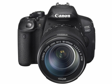 Fotoaparát Canon 700D 18-135IS STM