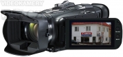 Videokamera Canon LEGRIA HF G26 s otevřeným LCD