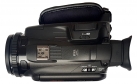 Videokamera Canon LEGRIA HF G70 v detailu shora...