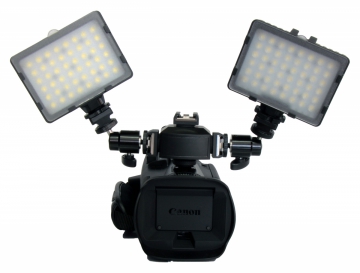Videokamera Canon HF G30 s kloubovou redukcí a 2mi LED světly