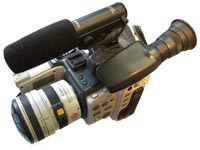 Předchůdkyně dvojky: Canon EX1Hi (Klikni pro zvětšení)