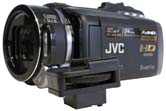 JVC GZ-HM400 s redukcí botičky (Kliknutí zvětší)