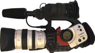Tříčipové dělo Canon XL1: (Klikni pro zvětšení)