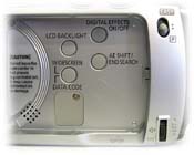 Tlačítka pod a okolo LCD-panelu (Klikni pro zvětšení)
