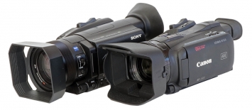 Videokamery Sony FDR-AX700 a Canon HF G50...