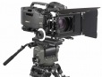 Kamera Sony F900R na profesionální hlavě stativu